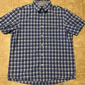 Michael Kors tailored classic fit short sleeve plaid button up shirt